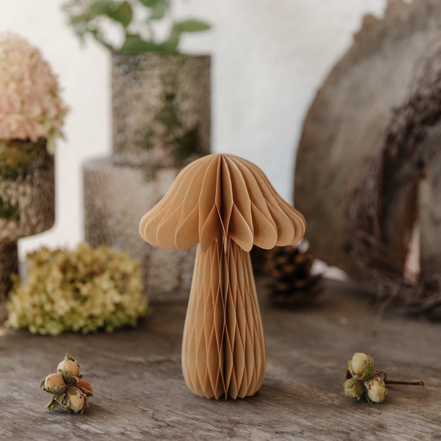 Pilz aus Papier - hellbraun