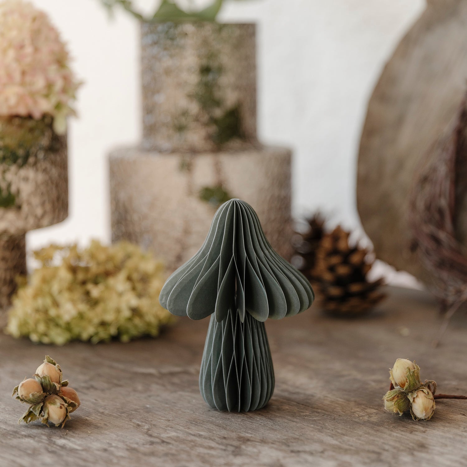 Pilz aus Papier - olive