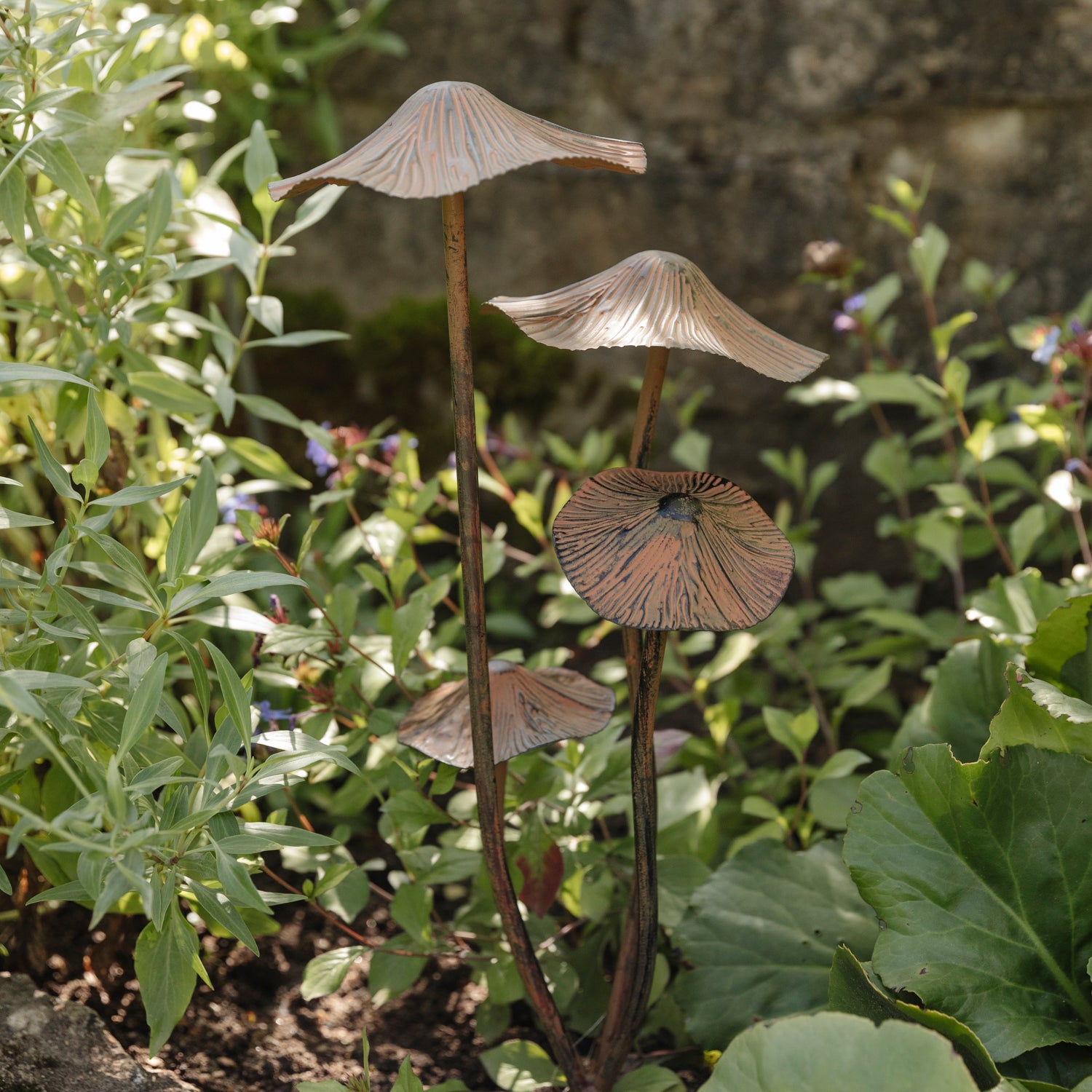 Gartendeko Pilzgruppe Rost