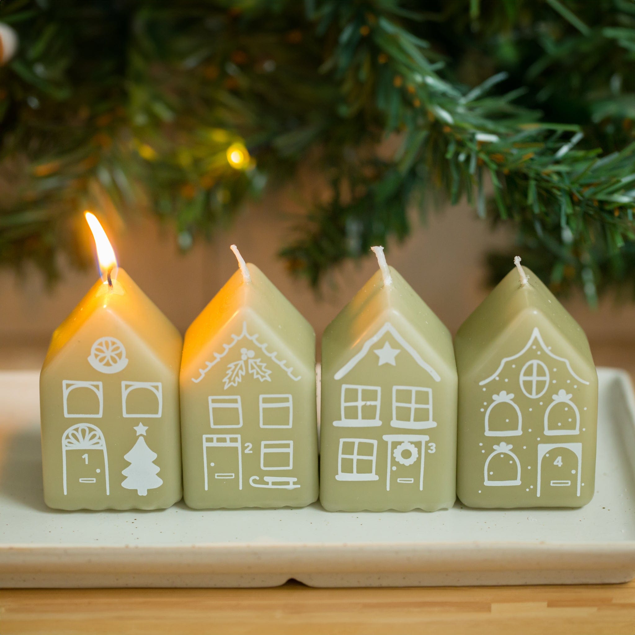 Adventskerzen Häuschen 4er Set - eucalyptus