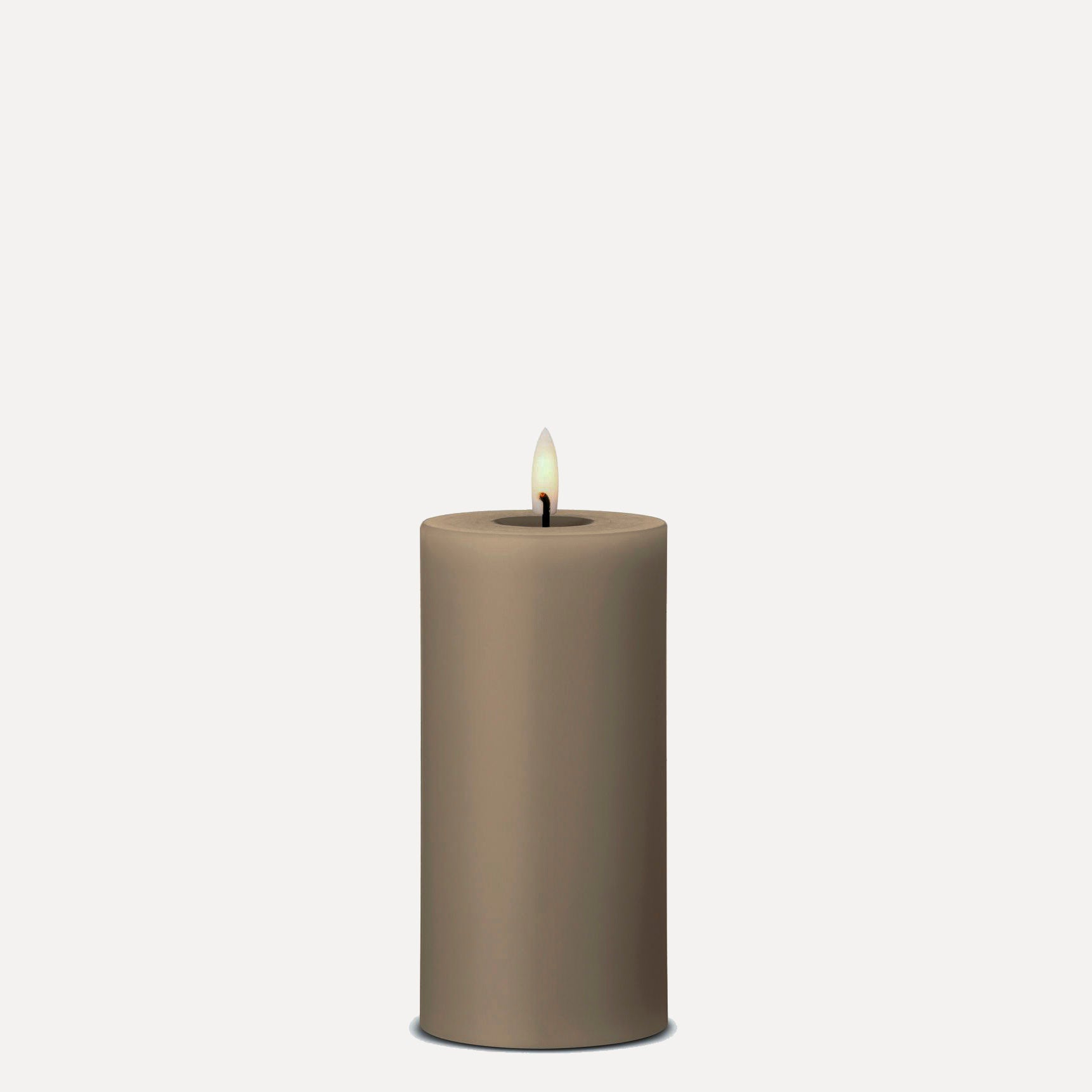 Ester & Erik LED Stumpenkerze - 18 nougat