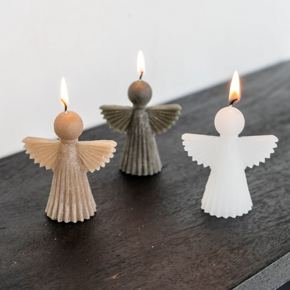 Kerze Engel Nova - verschiedene Farben