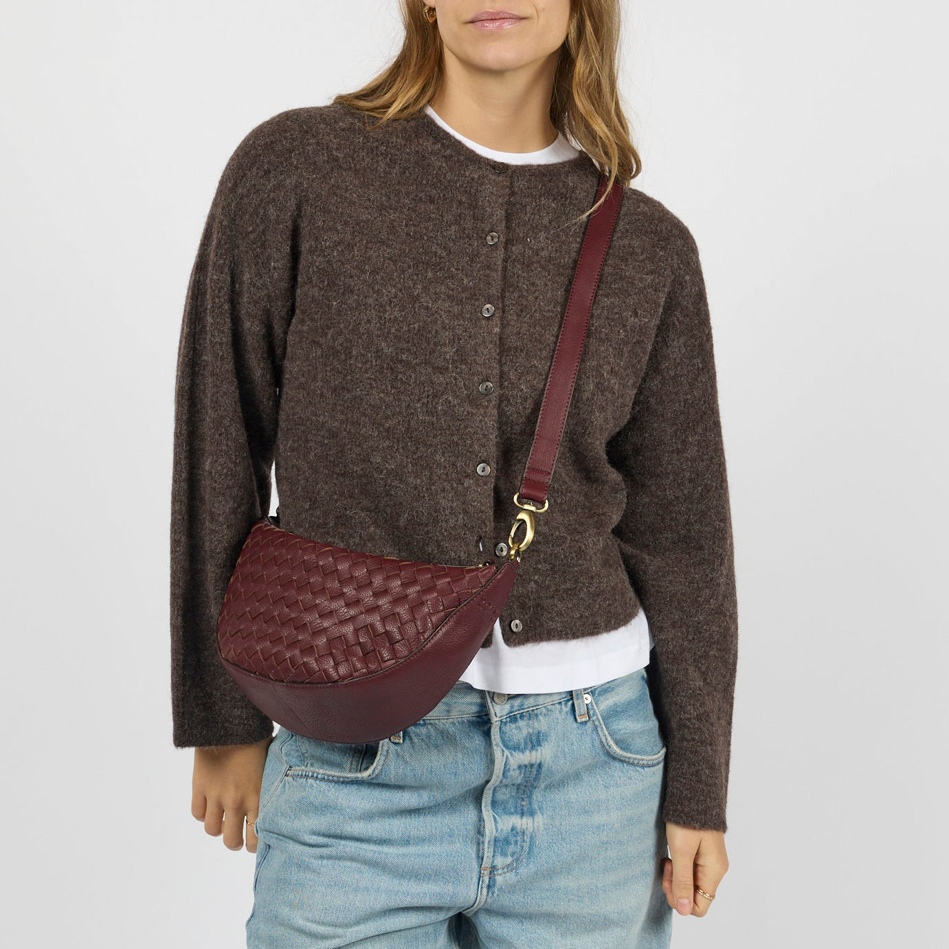 Leo Tasche - Leder Woven Dark Cherry