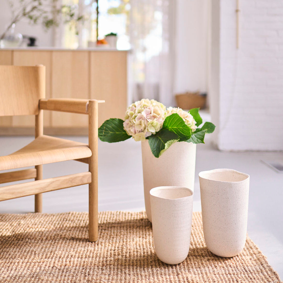 Vase Lily - cremeweiß