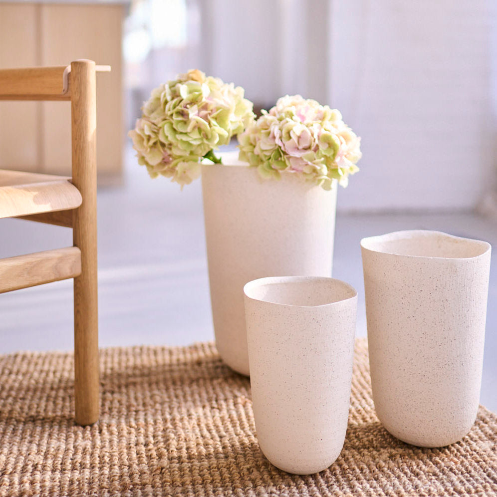 Vase Lily - cremeweiß