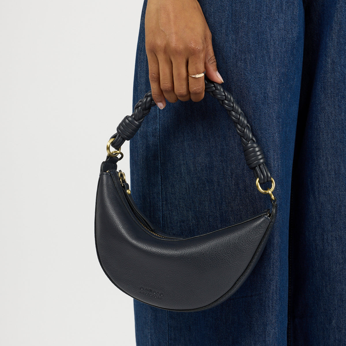 Leo Mini Tasche - Leder Universe Blue mit 2 Straps