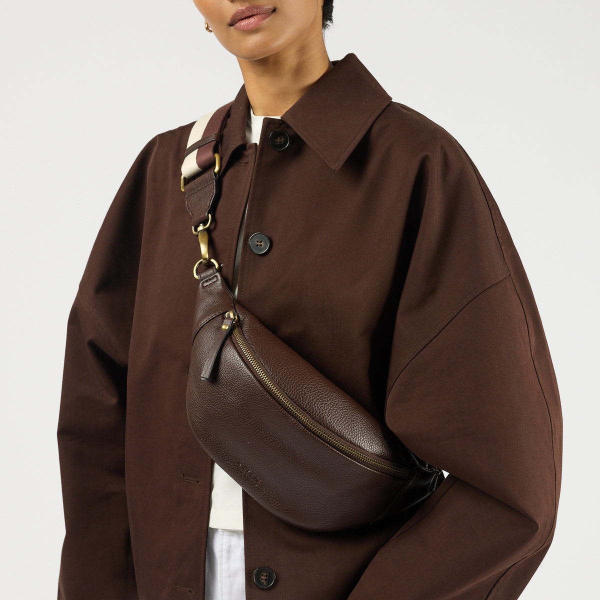 Niko Bauchtasche - Leder Chocolate