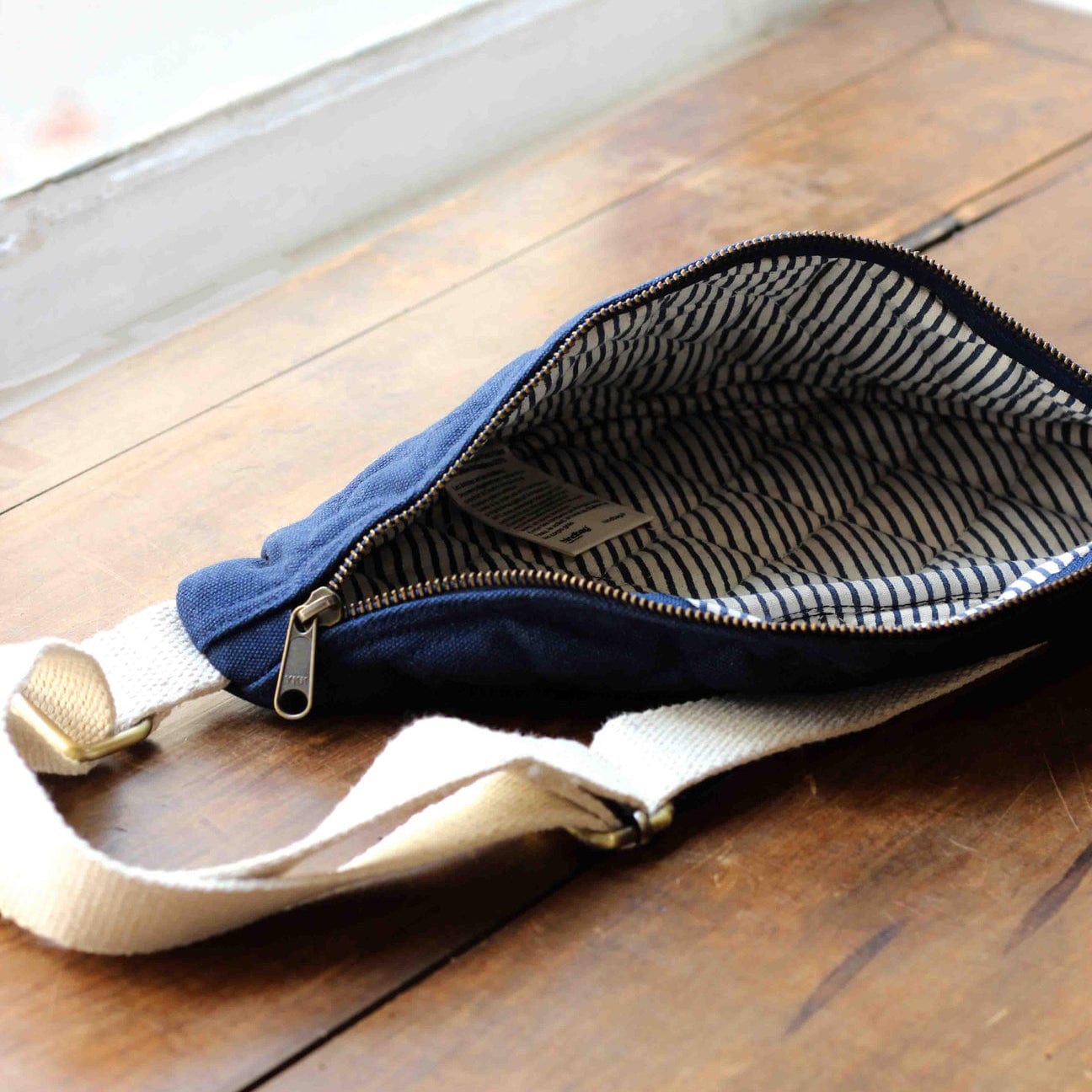 Olivia Bauchtasche gesteppt - navy