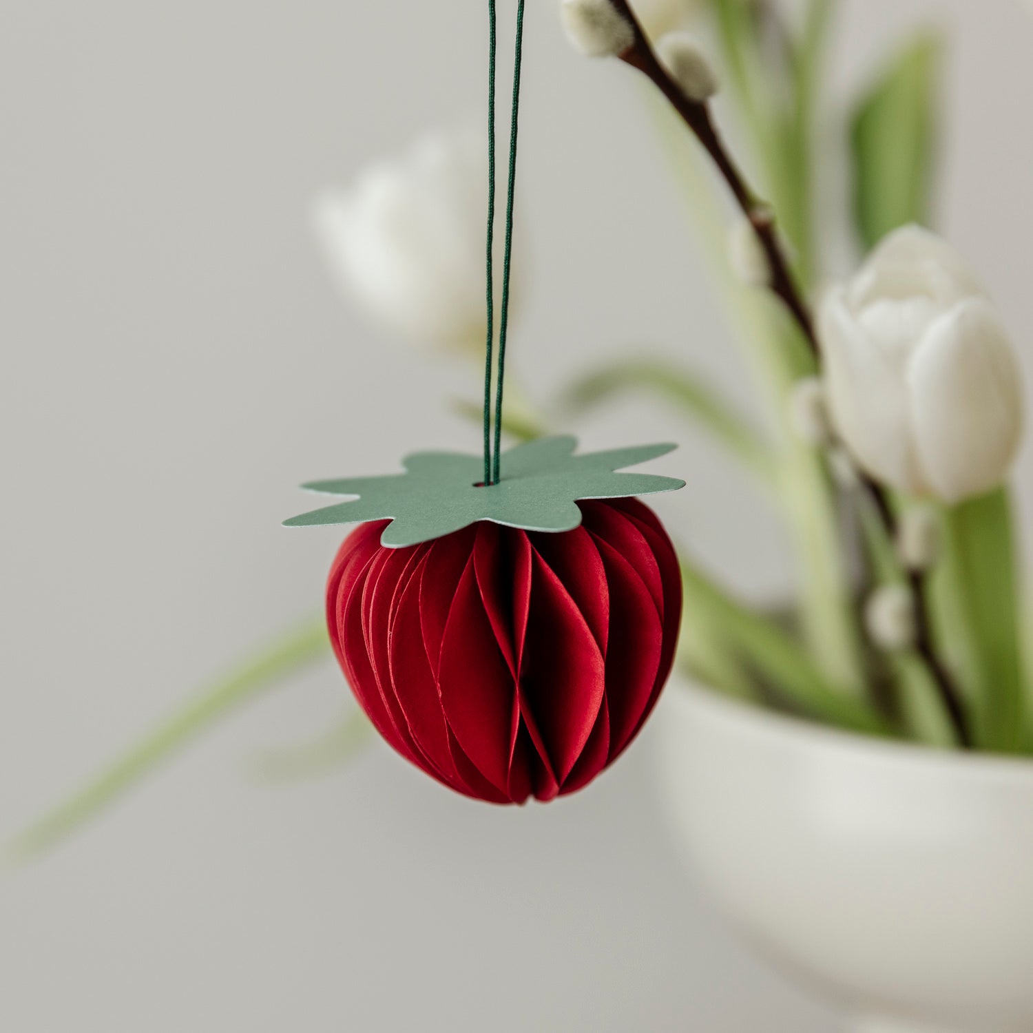 Papieranhänger Erdbeere - rot