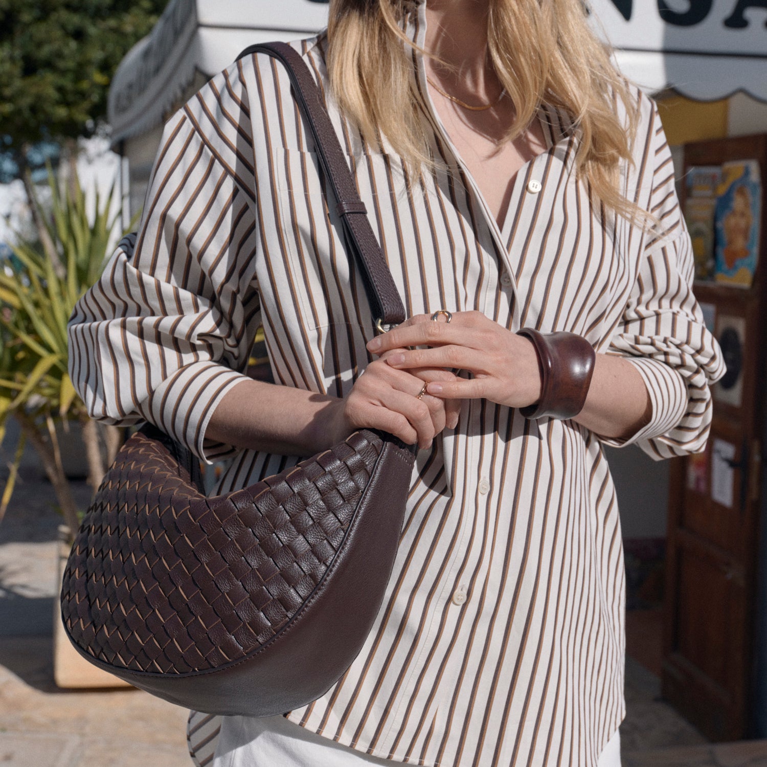 Leo Maxi Tasche - Leder Woven Chocolate