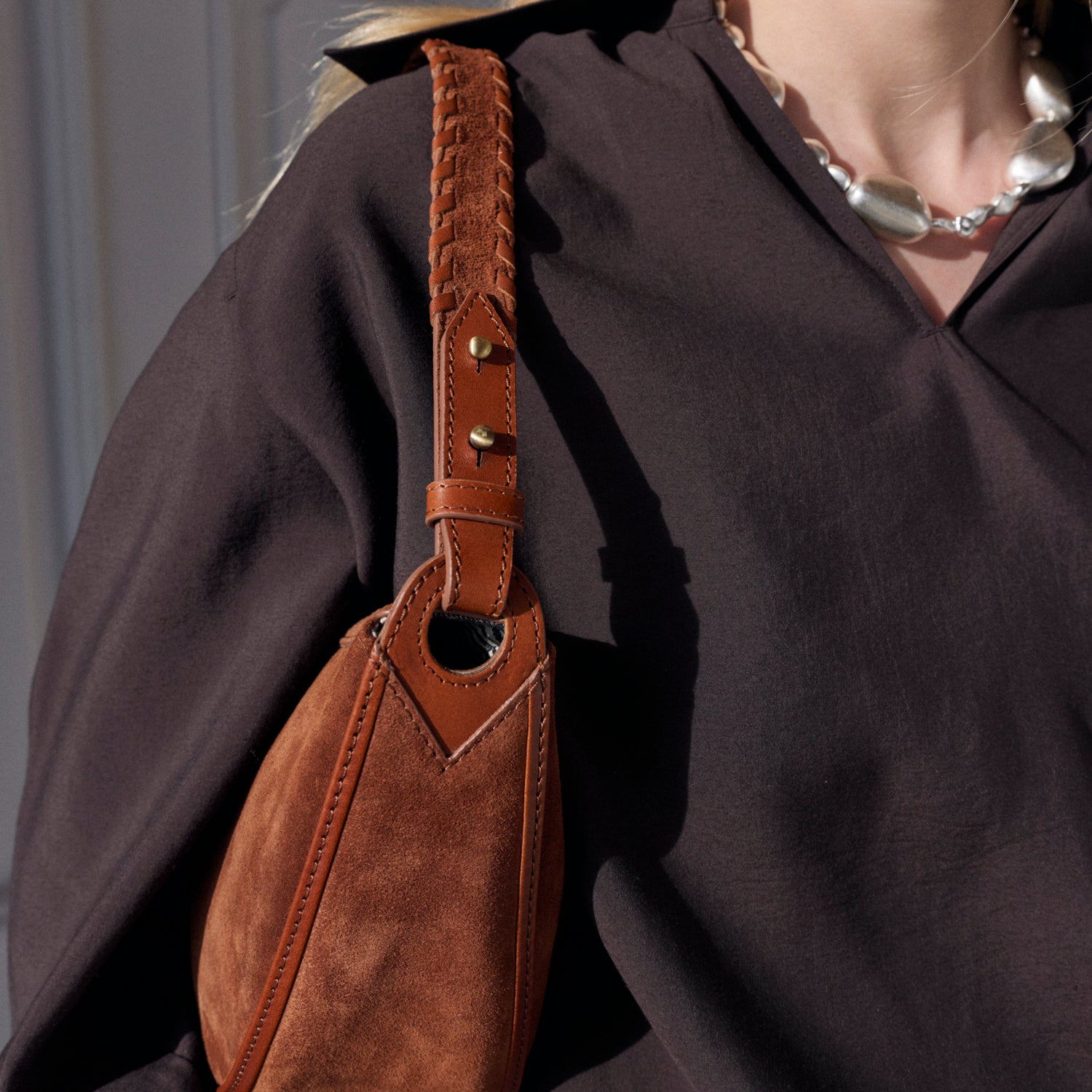 Leo Tasche - Suede Leder Cognac