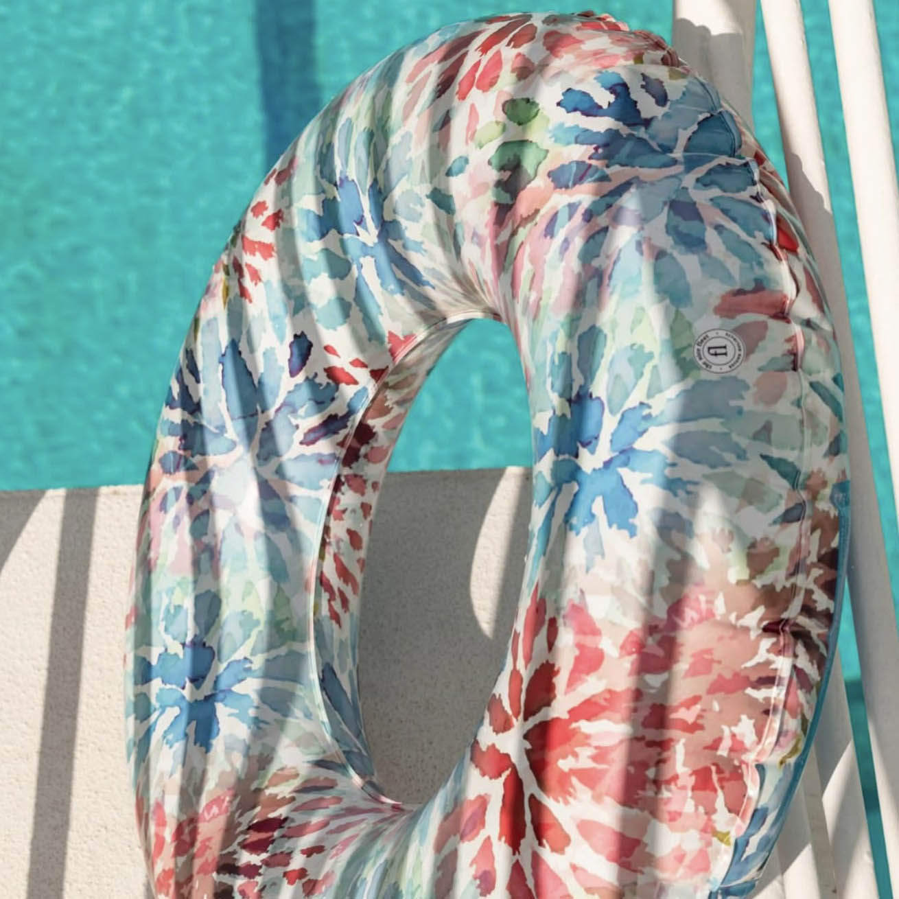 Schwimmring Hamptons - bunt