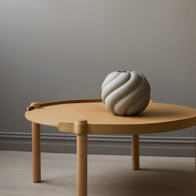 Twisted Ball Vase - sand