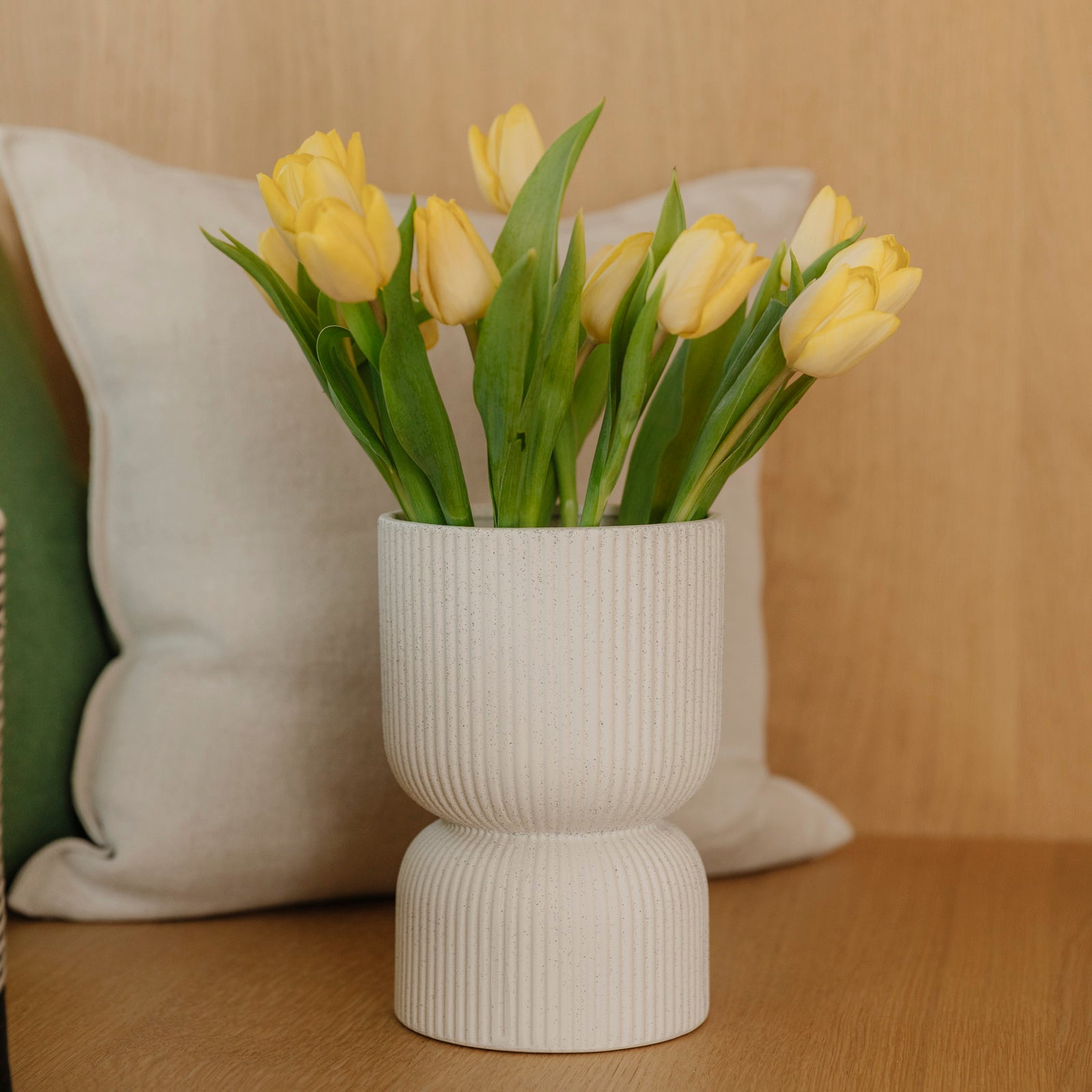 Übertopf / Vase Fuji - cremeweiß