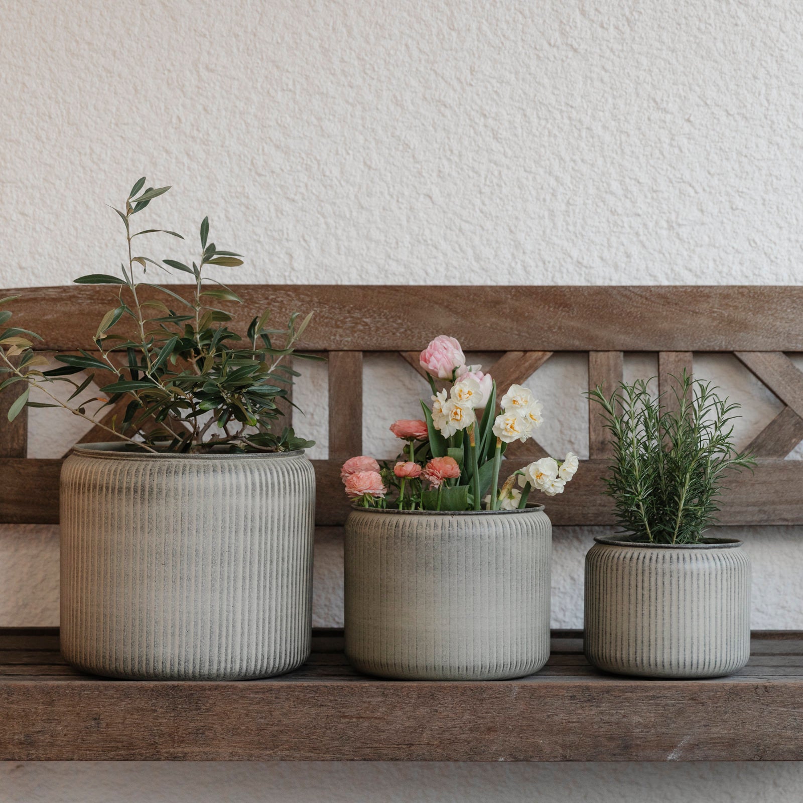 Pflanztopf Hage Stripe - grau