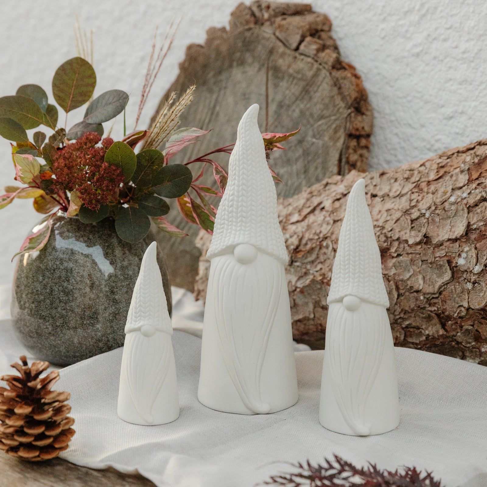 Weihnachtsfigur Santa - weiß