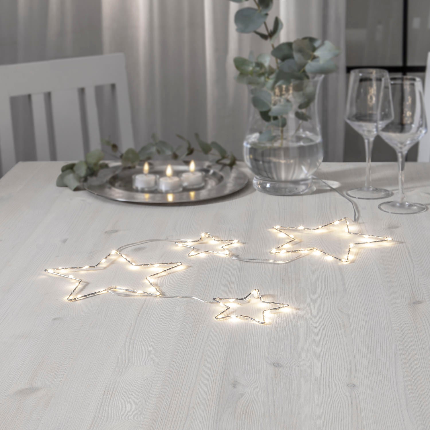 LED Lichterkette Drops Stars - mit Batteriefach