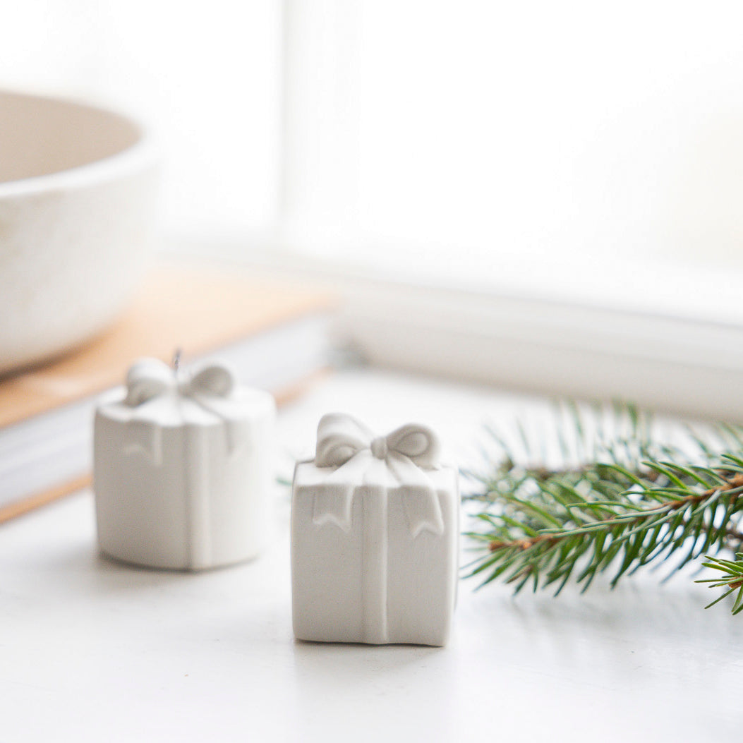 Weihnachtsdeko Geschenk Kramhult eckig - weiß