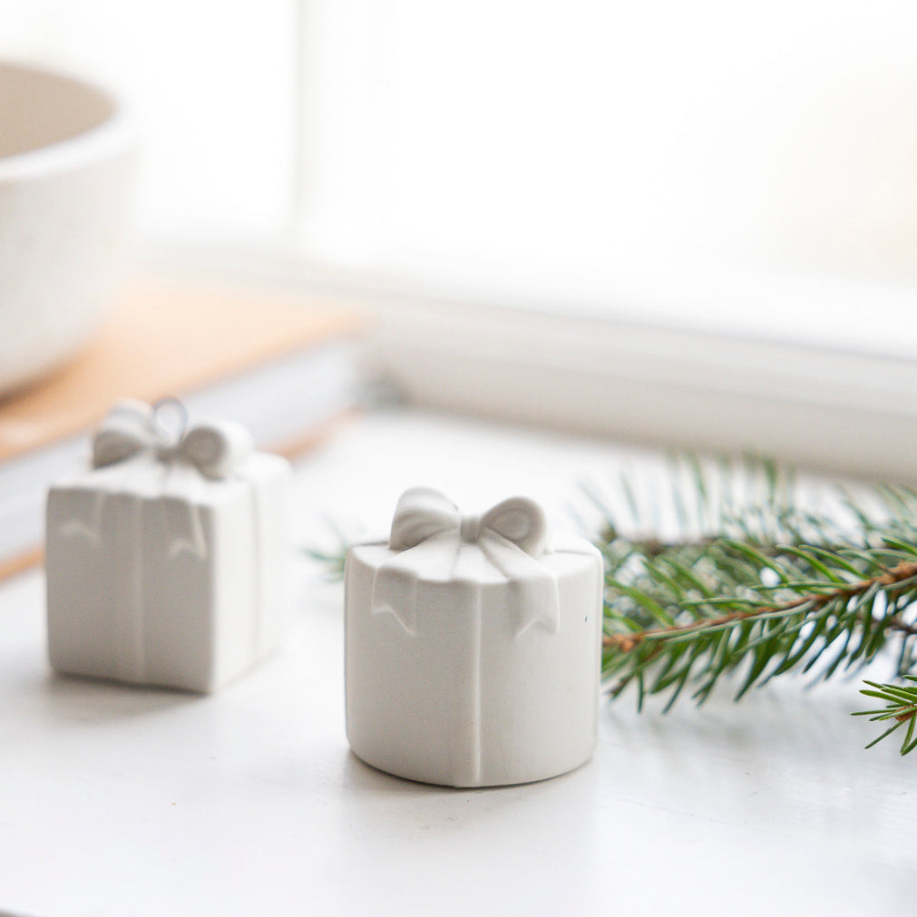 Weihnachtsdeko Geschenk Kramhult rund - weiß