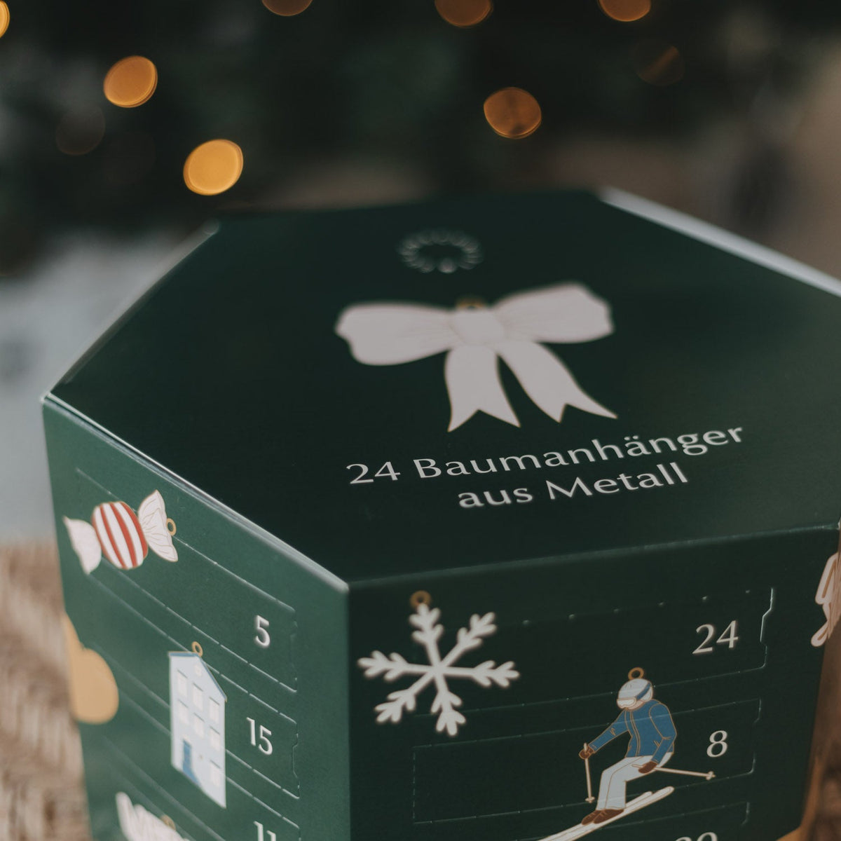 Eulenschnitt Adventskalender Baumanhänger