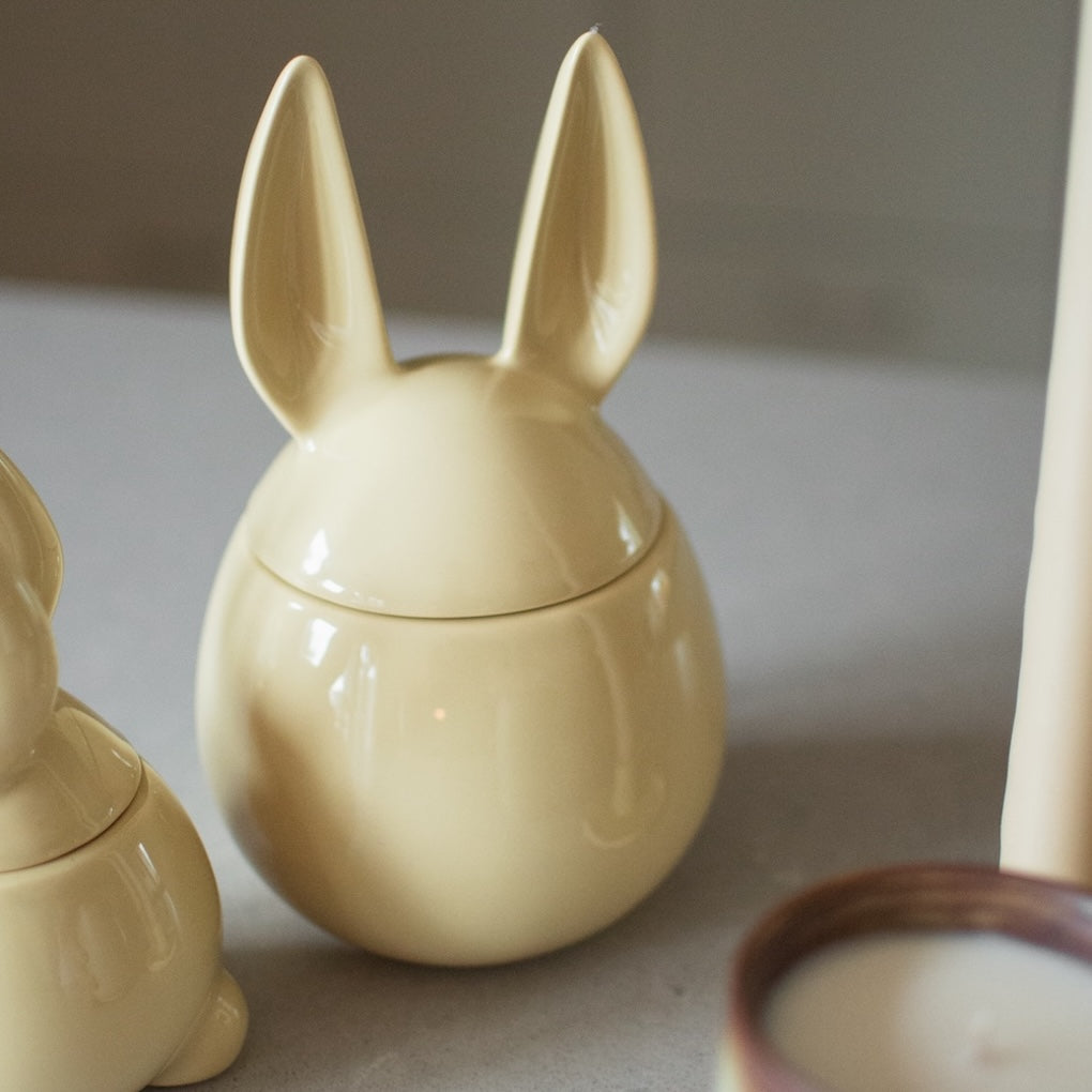 Eating Rabbit Schale mit Deckel - shiny yellow