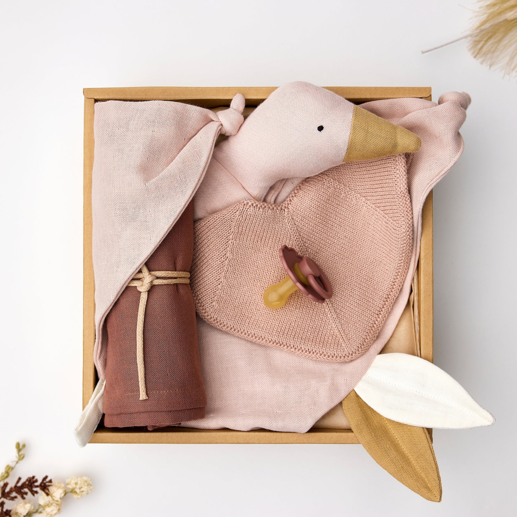 Baby Geschenkbox 4-teilig - rose