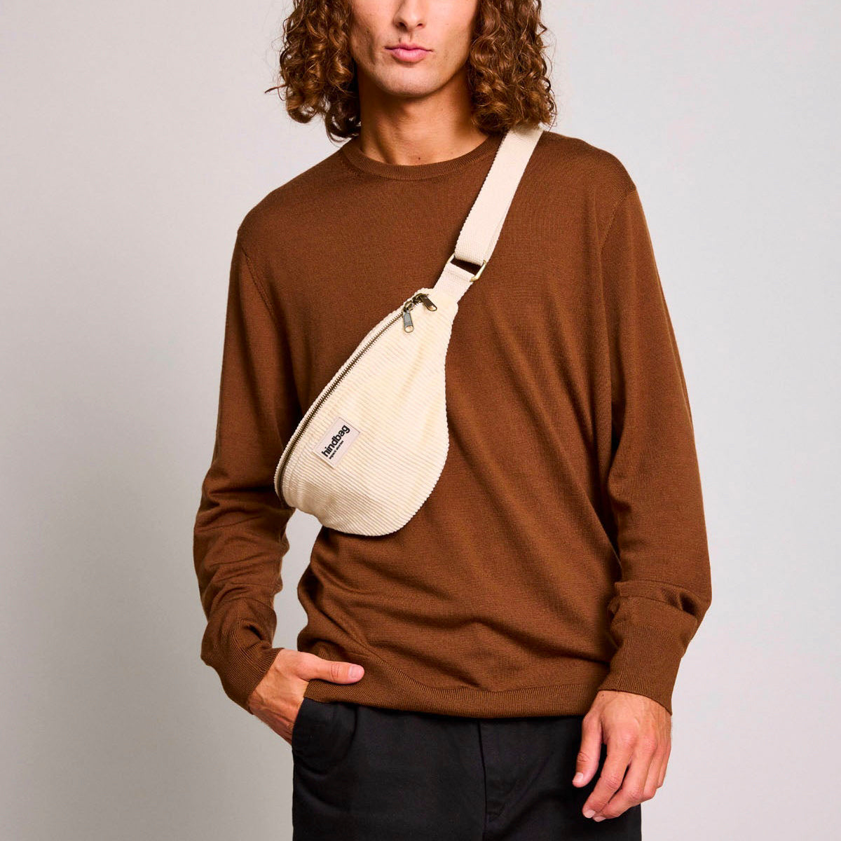 Olivia Bauchtasche - samt beige