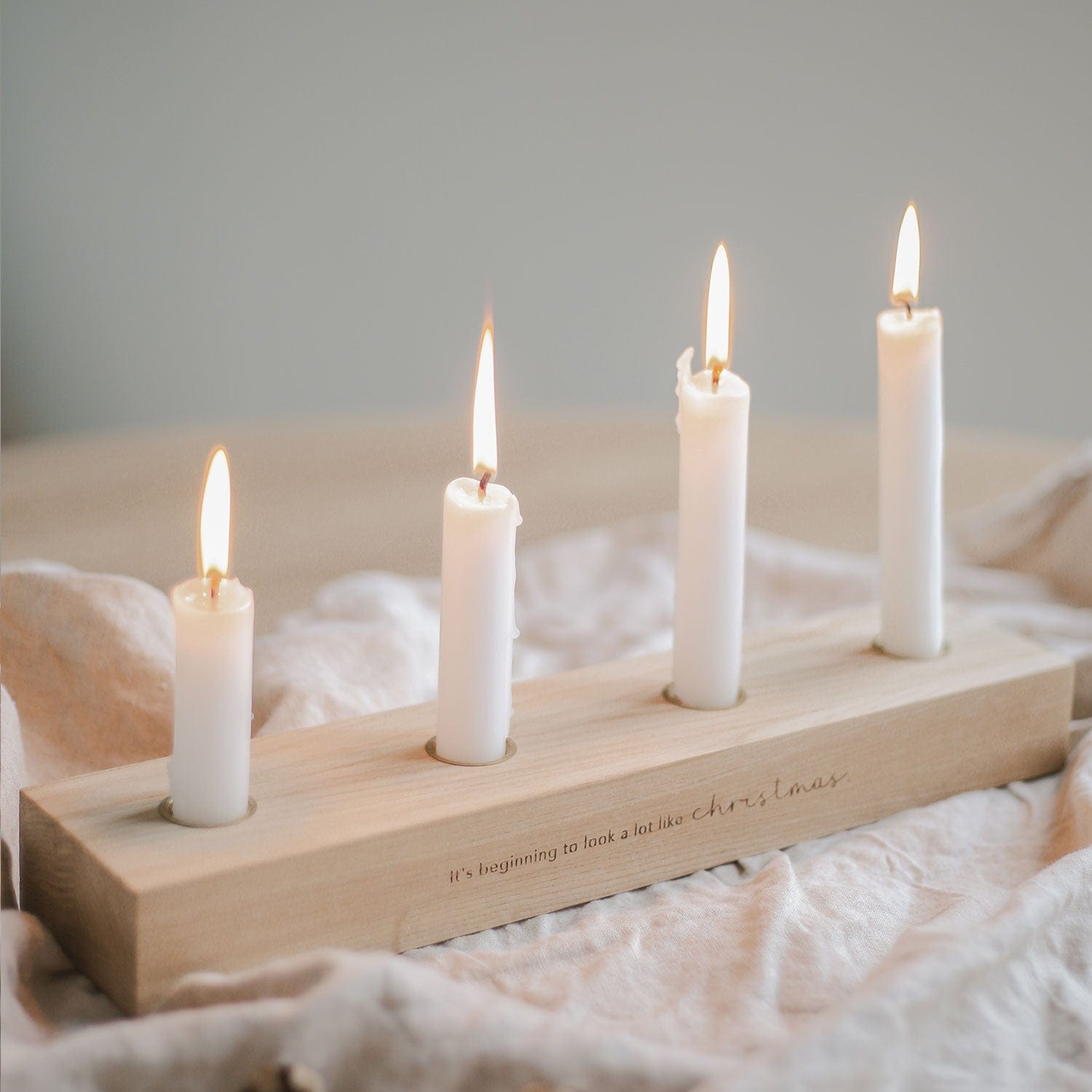 Adventskerzenbrett aus Eiche Christmas