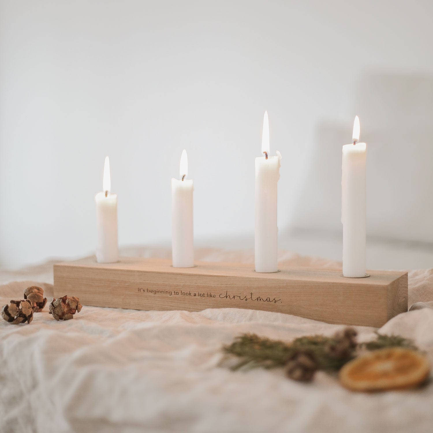 Adventskerzenbrett aus Eiche Christmas