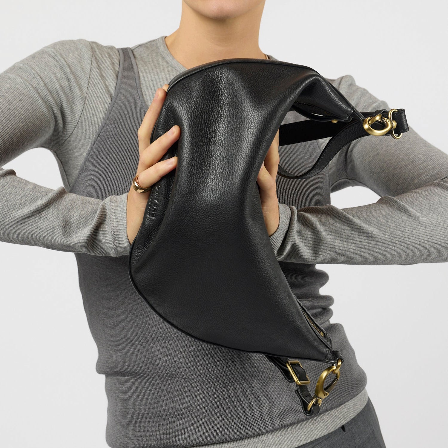 Leo Maxi Tasche - Leder Schwarz