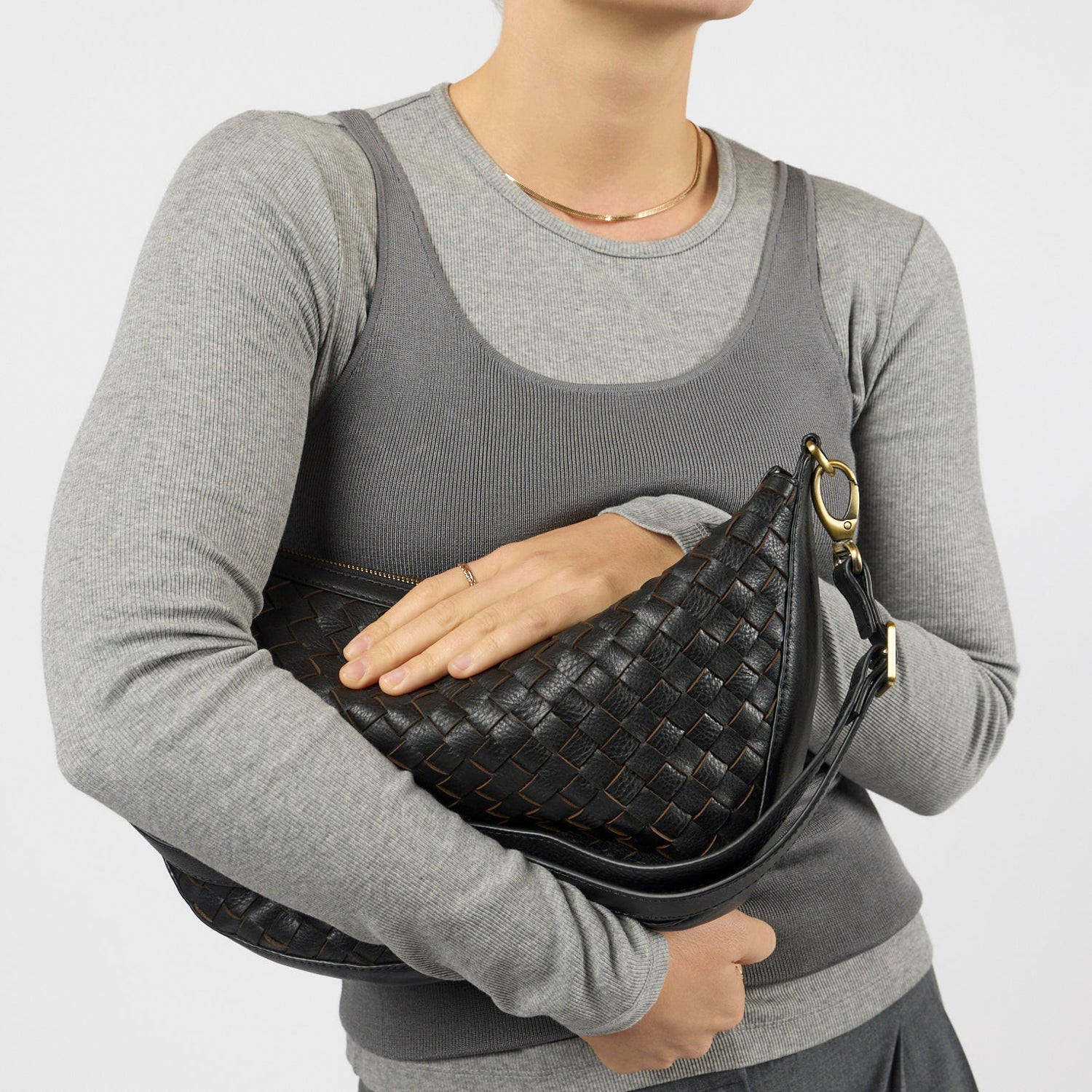 Leo Maxi Tasche - Leder Woven Schwarz