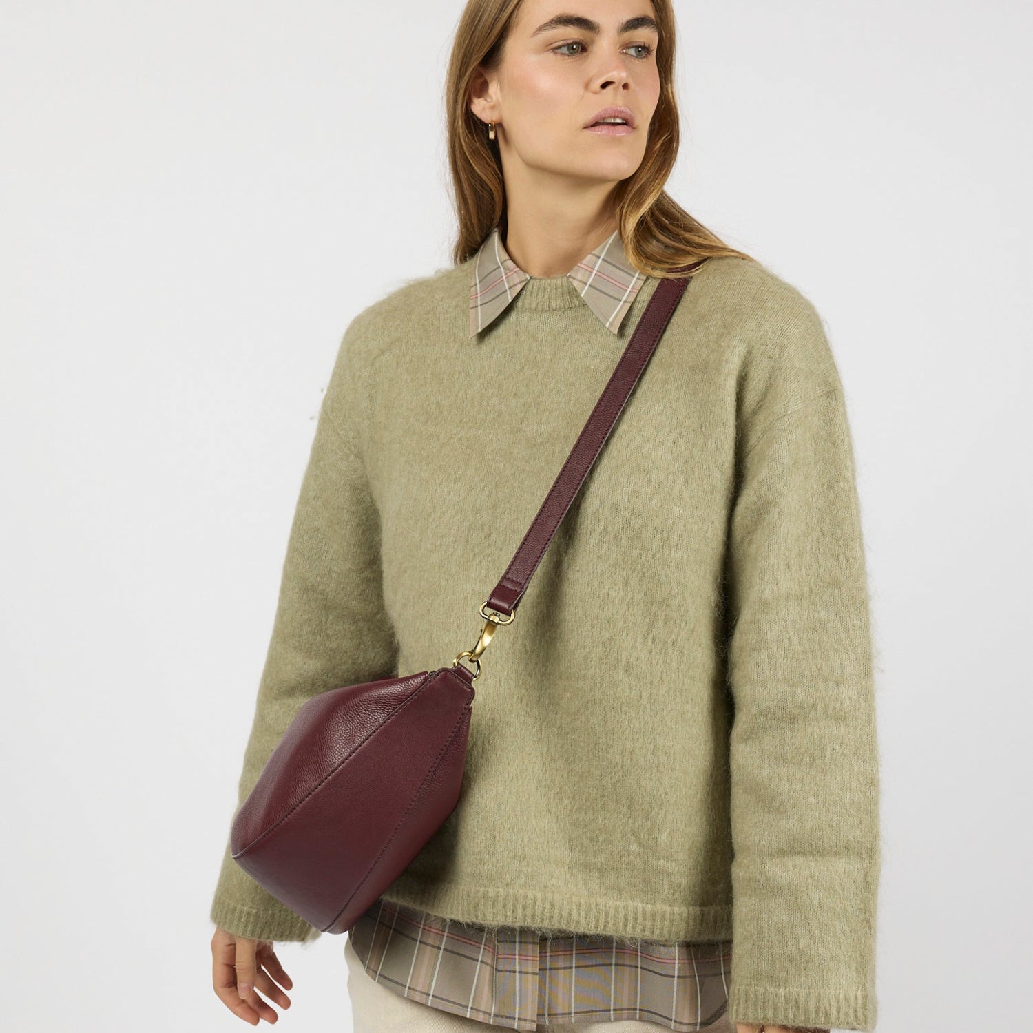 Leo Maxi Tasche - Leder Dark Cherry mit 2 Straps