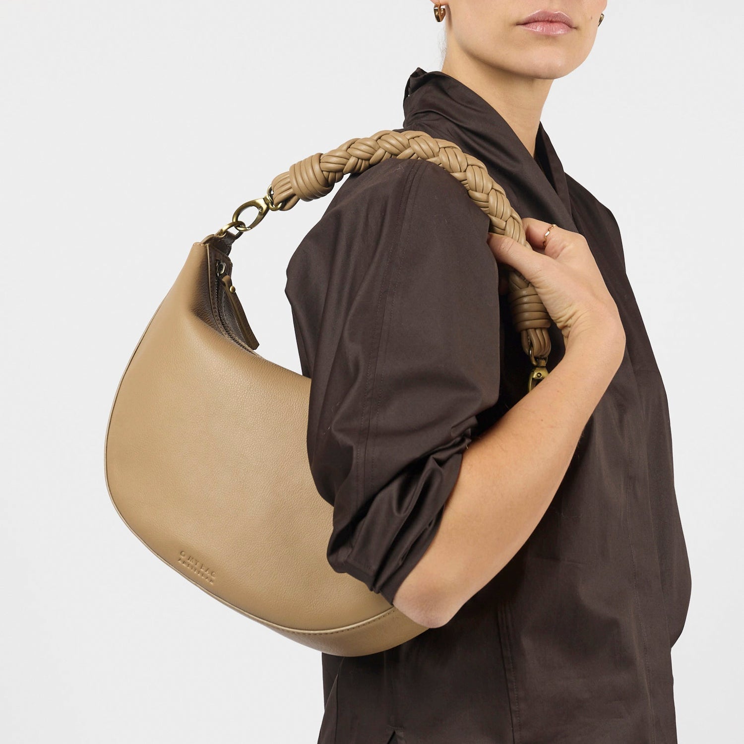 Leo Maxi Tasche - Leder Sand mit 2 Straps