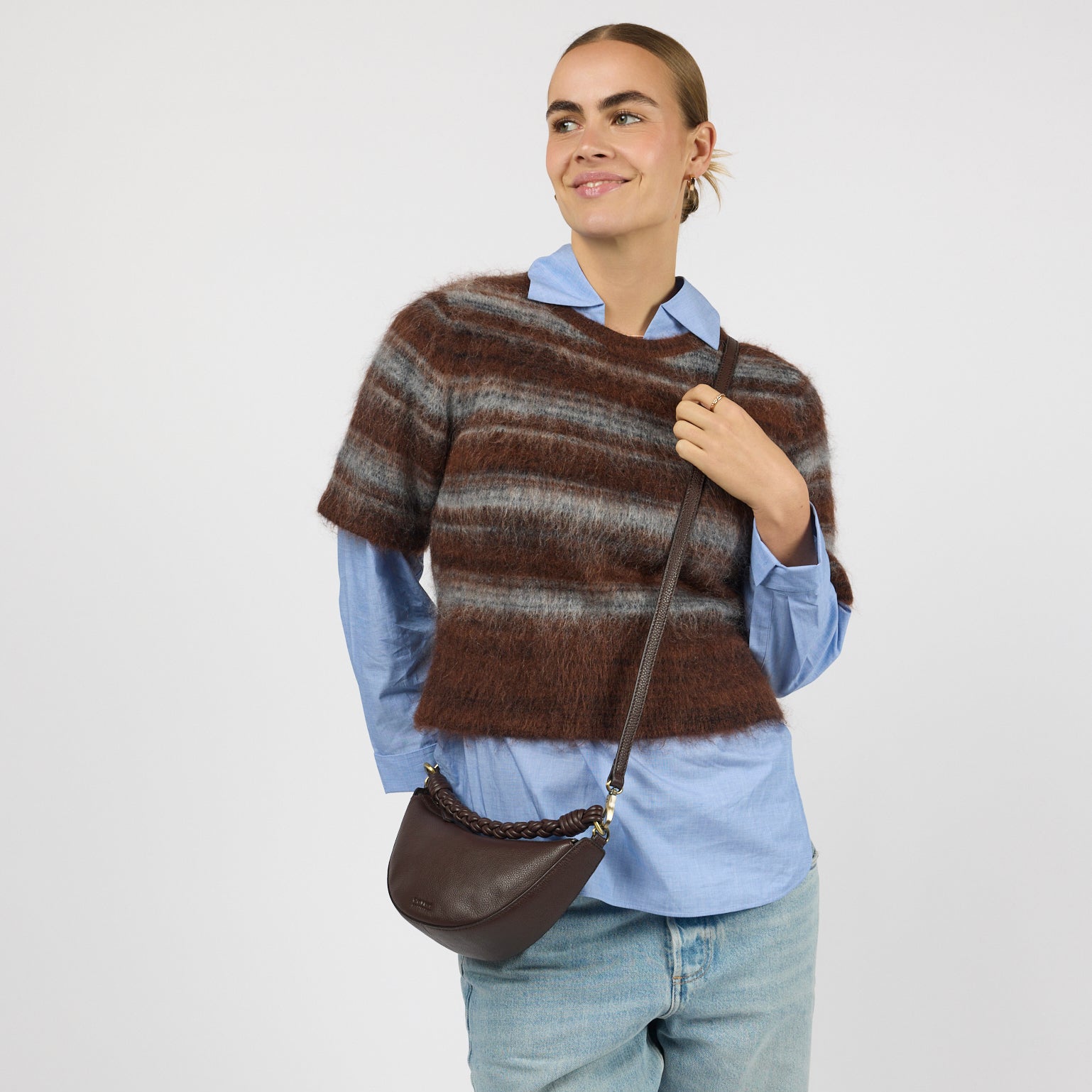 Leo Mini Tasche - Leder Chocolate mit 2 Straps