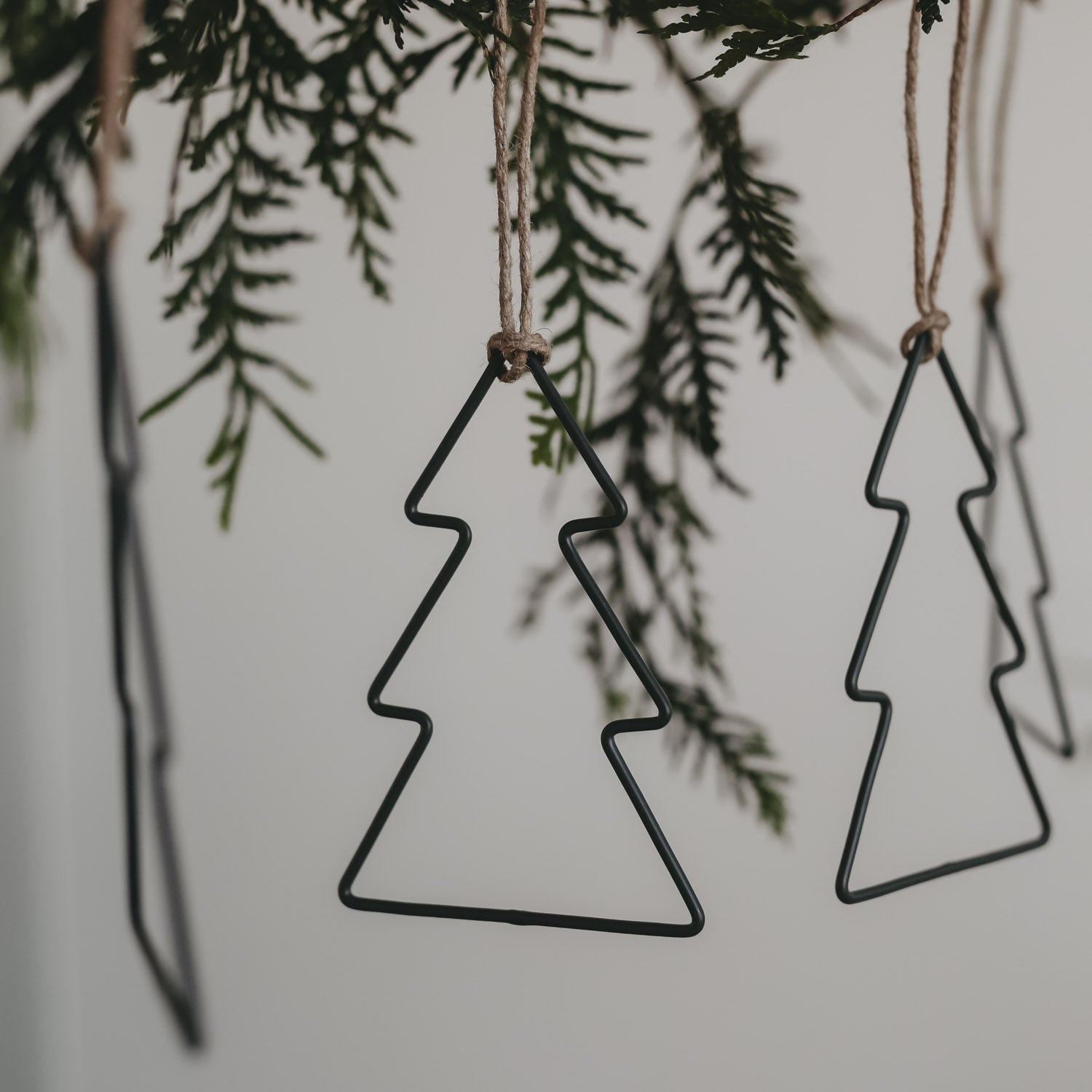 Metallanhänger Tanne - anthrazit