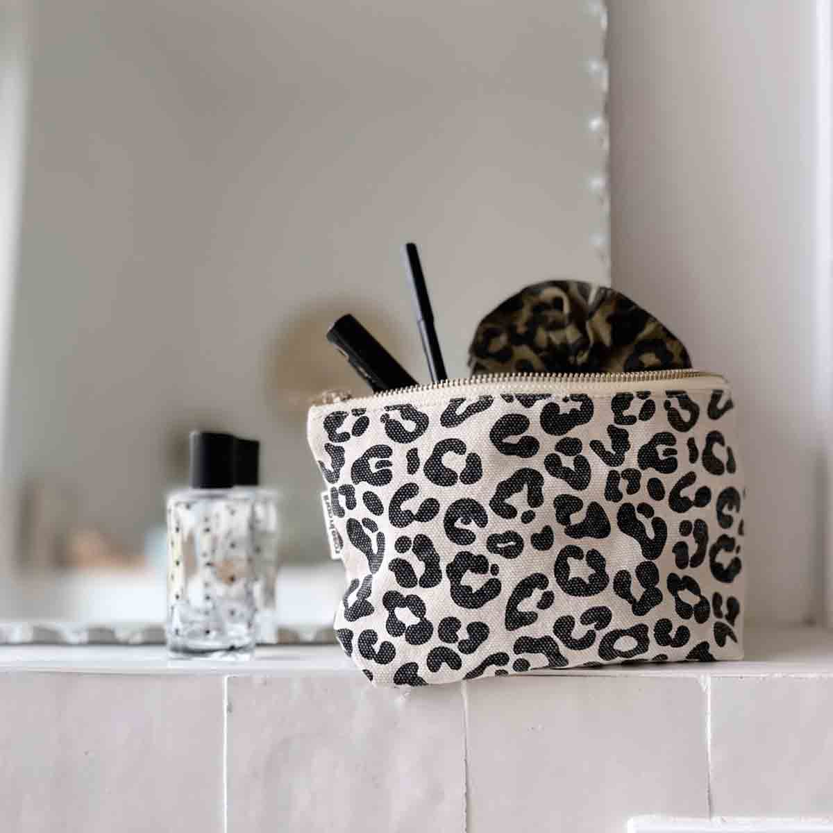 Pouch Sofia - Leo