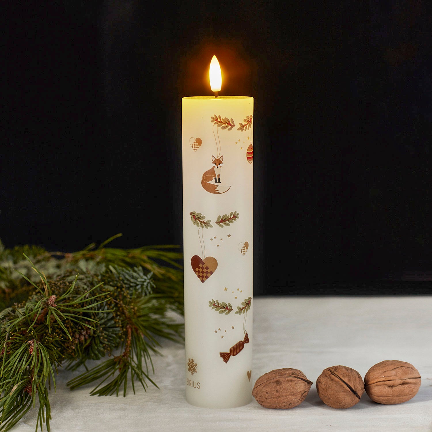 LED Weihnachtskerze Mie - weiß gold