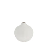 Runde Vase Fröbacken aus Keramik von Storefactory in Weiß mit Rillen