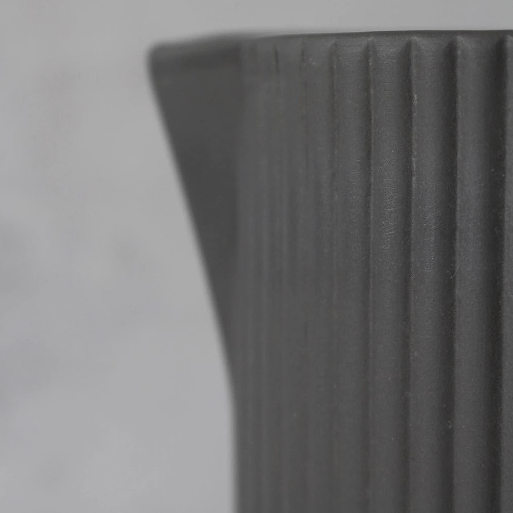 COLUMN Karaffe 750ml - anthrazit