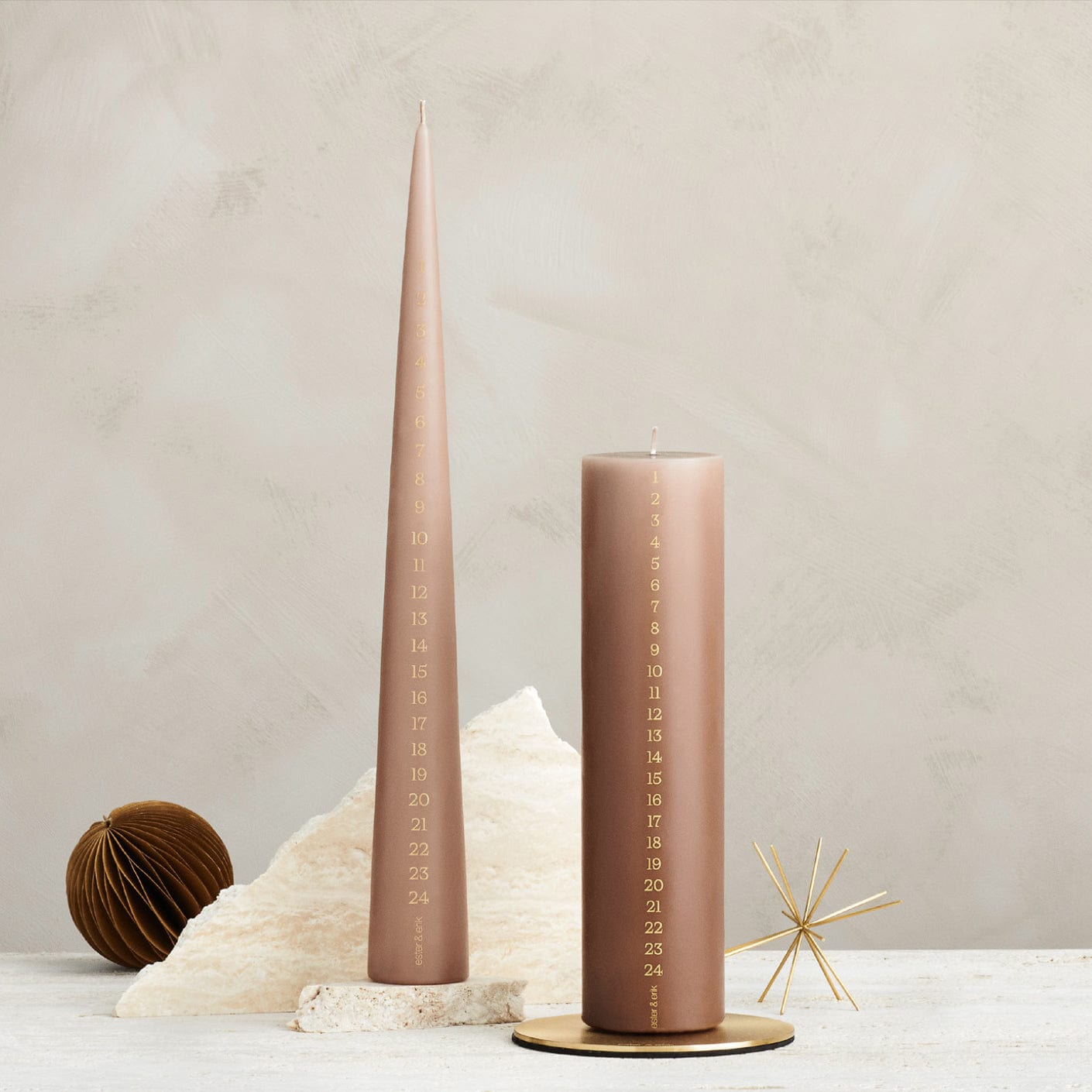 Ester & Erik Kalenderkerze Pillar - 24 soft clay
