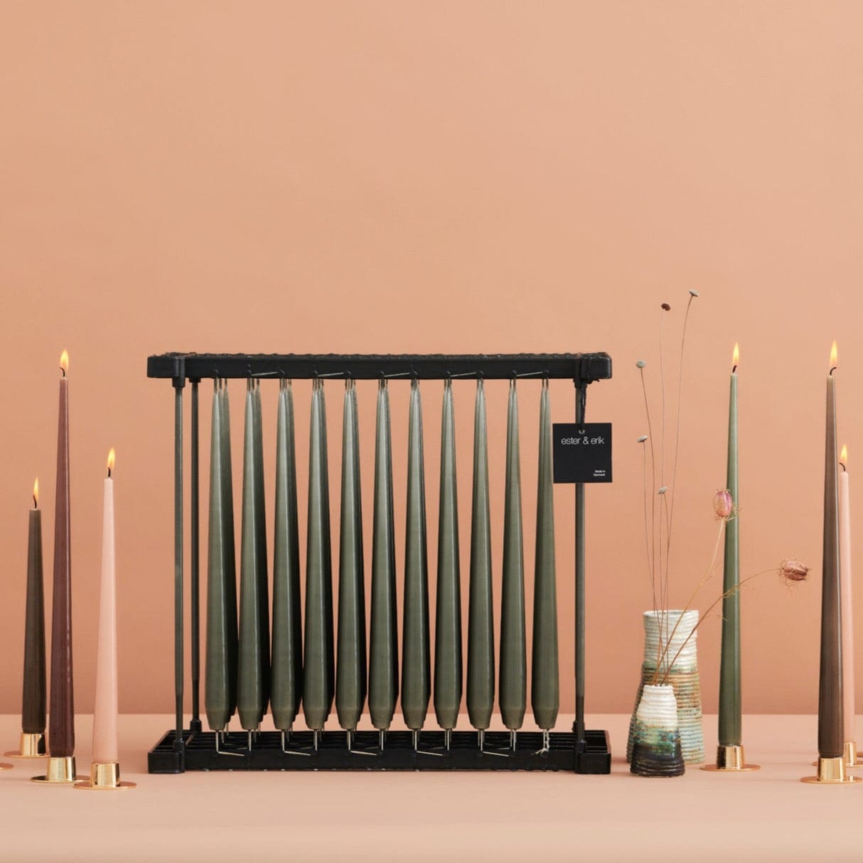 Ester & Erik Stabkerzen 32cm 4er Set - 70 green soil