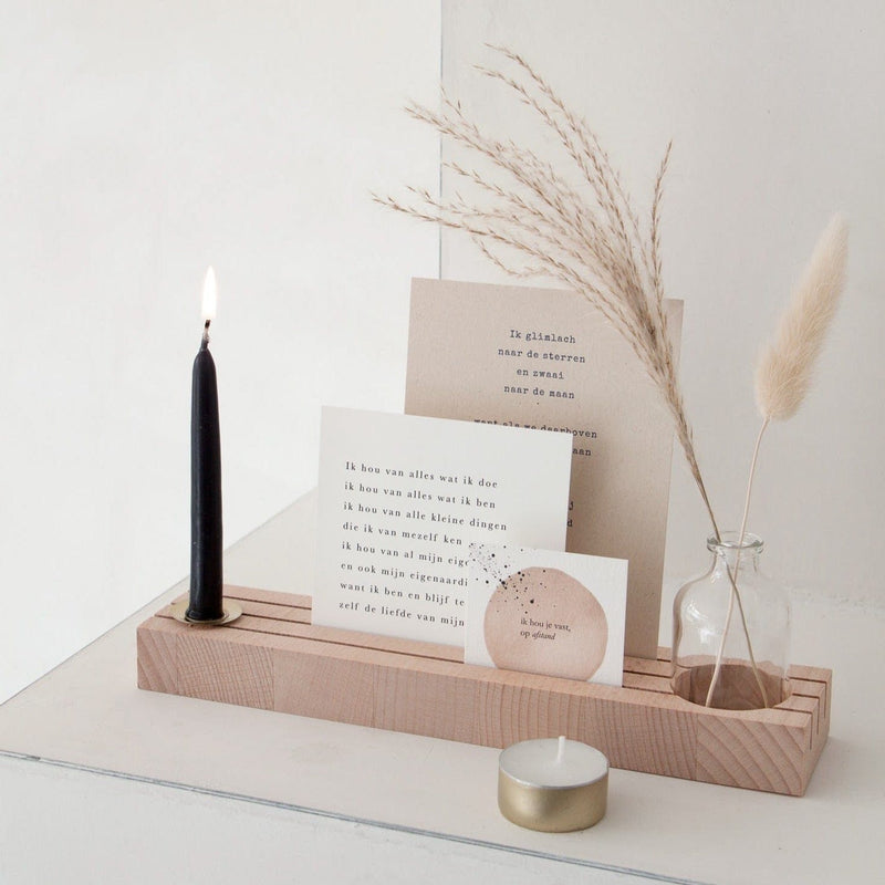 Hold it - Halter für Karten, Kerzen und Vase