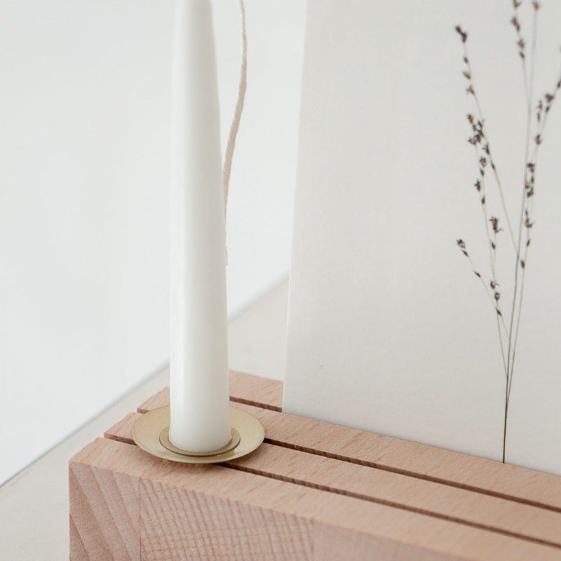 Hold it - Halter für Karten, Kerzen und Vase