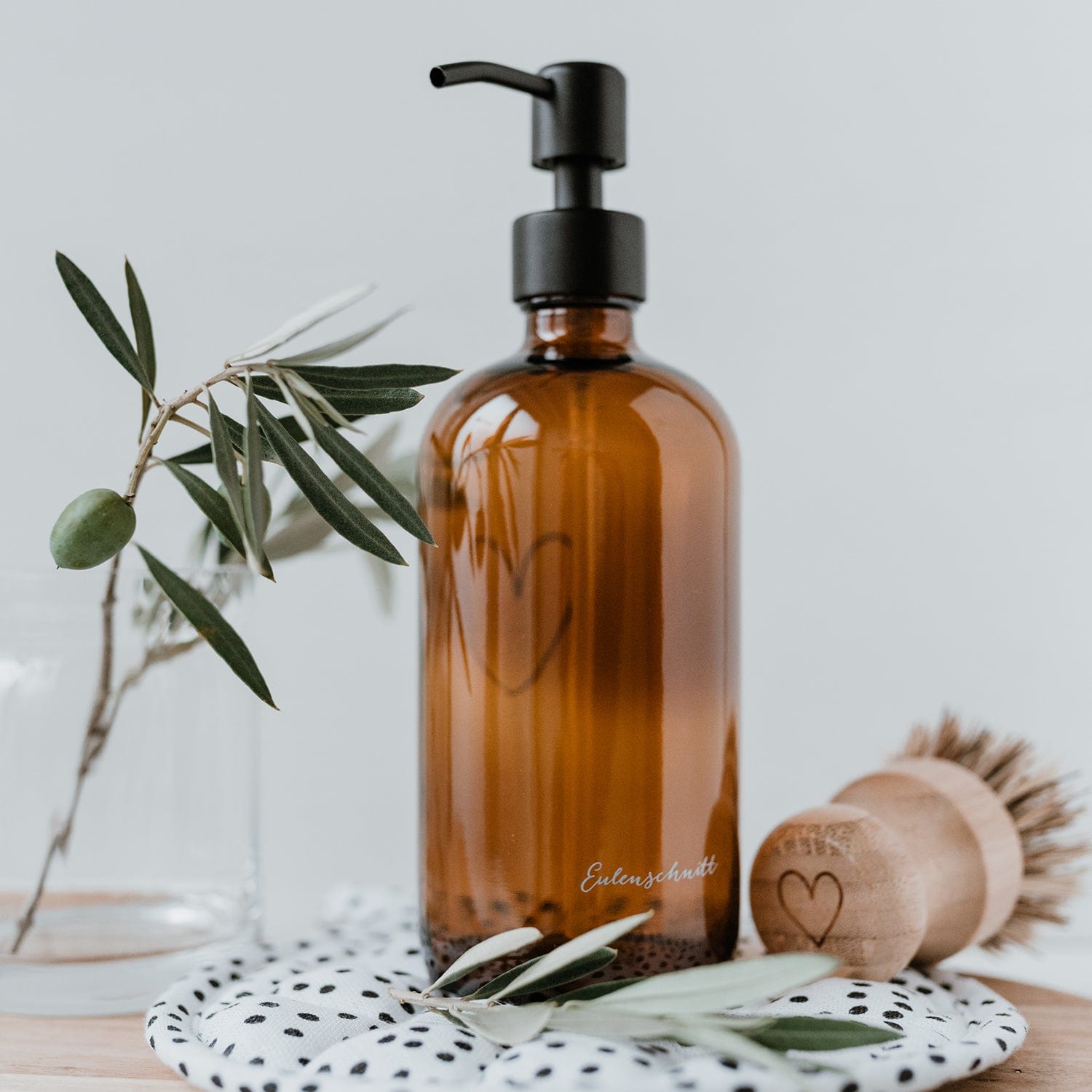 Seifenspender Herz 500ml - Braunglas