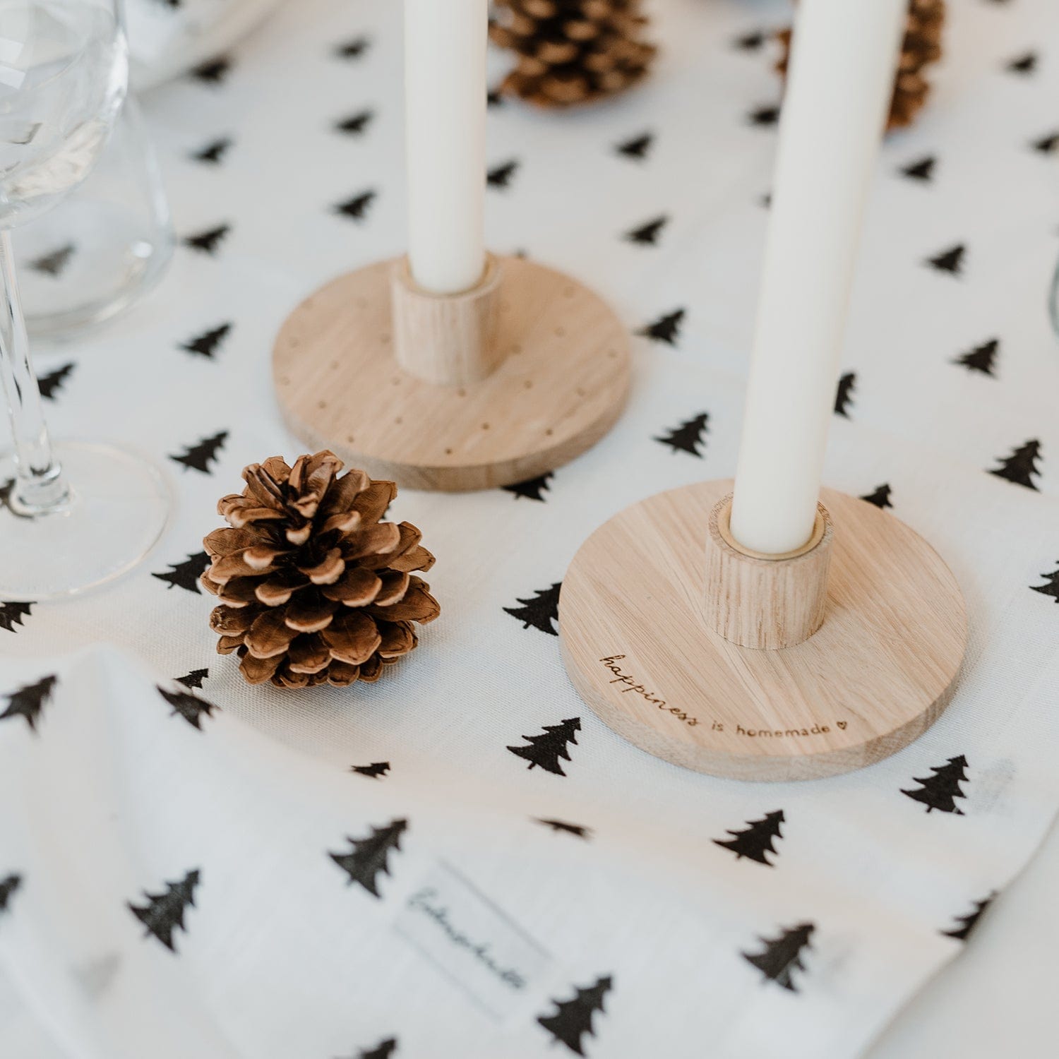 Kerzenständer aus Holz - happiness is homemade