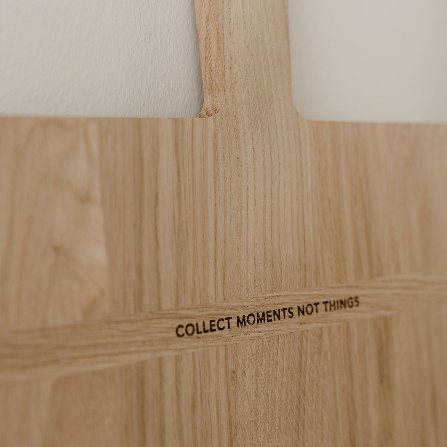 Holzbrett aus Eiche Collect Moments 58cm